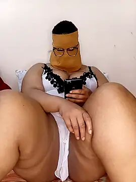 Samara-Bella online show from 03-07-25, 11:18