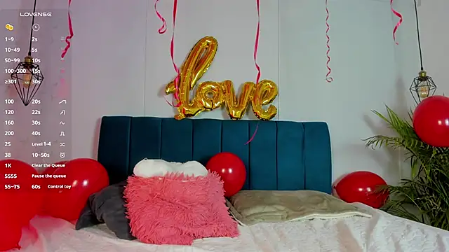 Bonny and carrot online show from 02-14-25, 10:58