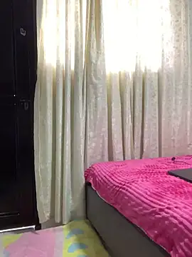 LunaShine  online show from 02-21-25, 03:10