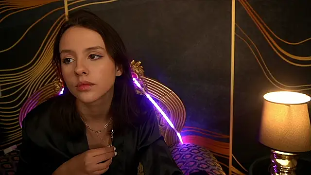 Snapshot of AnnaElys chatting on 03-08-25, 04:56 AnnaElys online show from 03-08-25, 04:56