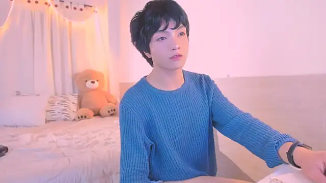 Snapshot of AllanYong18 chatting on 11-06-25, 05:19 AllanYong18 online show from 11-06-25, 05:19