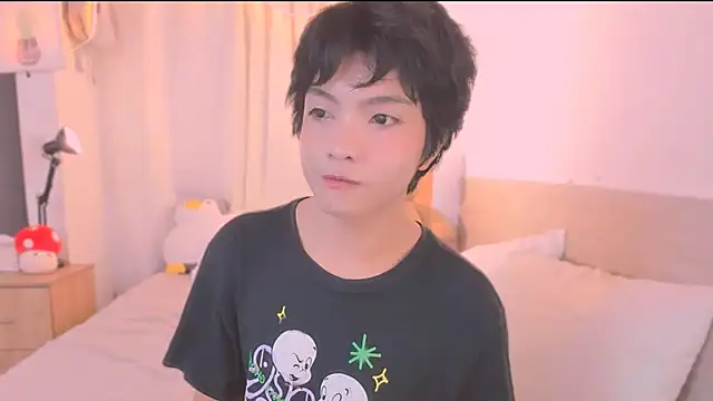 AllanYong18 online show from 02-03-26, 07:13