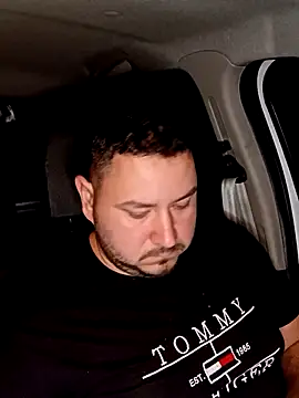 Snapshot of BogdanAlan chatting on 11-11-25, 11:49 BogdanAlan online show from 11-11-25, 11:49