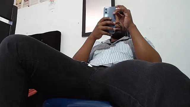 strong  anthony online show from 06-11-26, 04:05