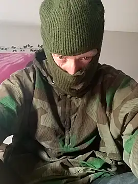 Snapshot of filthymind619 chatting on 11-28-25, 07:00 filthymind619 online show from 11-28-25, 07:00