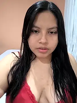 Snapshot of morecita29 chatting on 10-22-25, 12:33 morecita29 online show from 10-22-25, 12:33