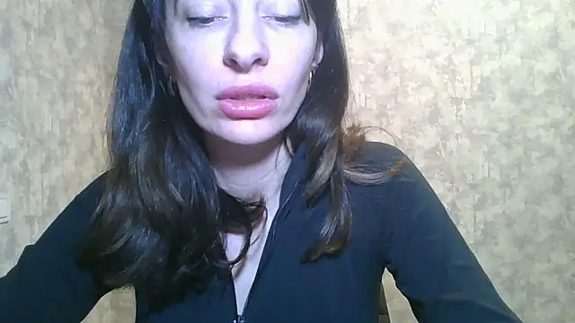 Snapshot of LissaBlossom chatting on 01-08-25, 08:06 LissaBlossom online show from 01-08-25, 08:06