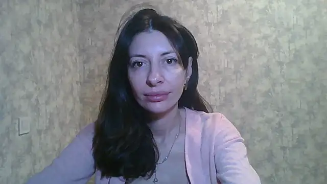 Snapshot of LissaBlossom chatting on 01-13-25, 08:05 LissaBlossom online show from 01-13-25, 08:05