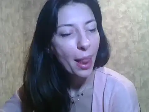 Snapshot of LissaBlossom chatting on 02-01-25, 08:50 LissaBlossom online show from 02-01-25, 08:50