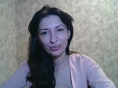 Snapshot of LissaBlossom chatting on 03-08-25, 06:32 LissaBlossom online show from 03-08-25, 06:32