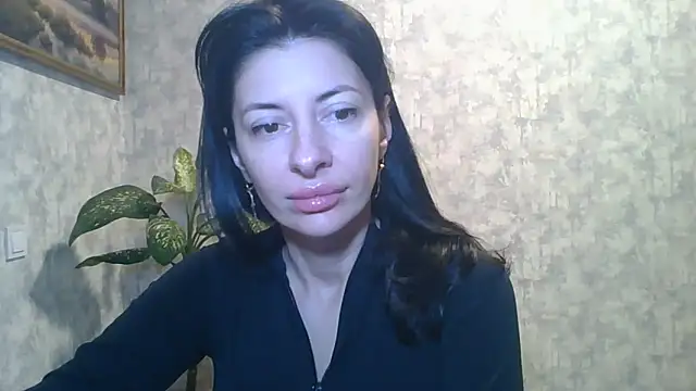 Snapshot of LissaBlossom chatting on 10-12-25, 04:33 LissaBlossom online show from 10-12-25, 04:33