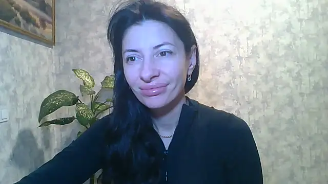 Snapshot of LissaBlossom chatting on 10-24-25, 03:47 LissaBlossom online show from 10-24-25, 03:47