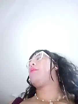 JaquiDi online show from 03-25-26, 04:24