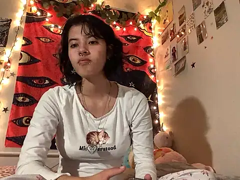 Snapshot of Rubyred2369 chatting on 01-19-25, 03:08 Rubyred2369 online show from 01-19-25, 03:08