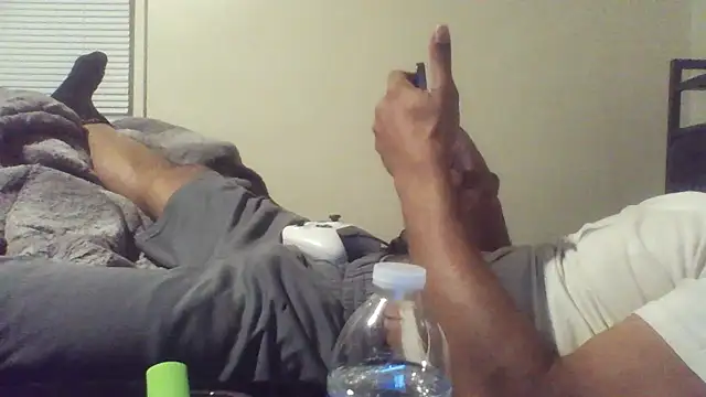 MrDaddyBbSnake online show from 03-17-25, 05:34