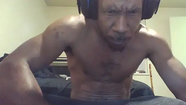 MrDaddyBbSnake online show from 09-13-25, 04:01