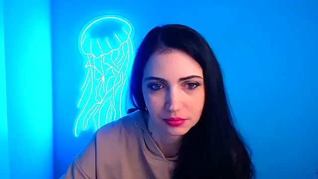 Amalia amor online show from 02-06-25, 02:15