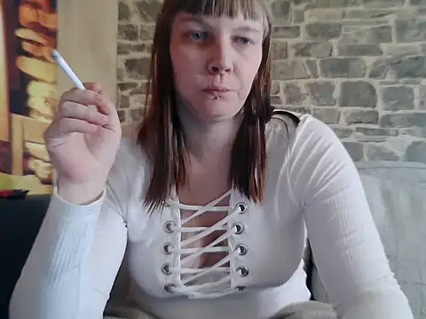 Snapshot of YviEngel87 chatting on 02-20-25, 11:20 YviEngel87 online show from 02-20-25, 11:20