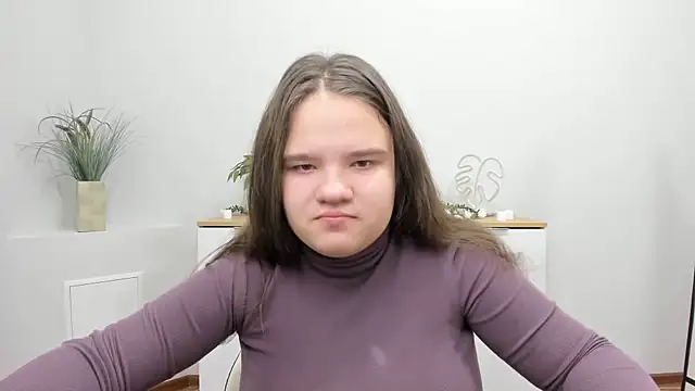 AdeleCruz online show from 01-20-25, 01:11