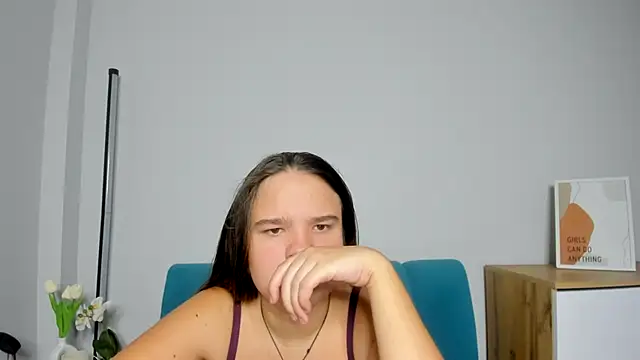 AdeleCruz online show from 10-15-25, 07:41