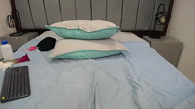 VickyBoobss online show from 03-05-25, 04:57