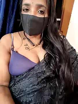 Lolitatamil online show from 04-25-26, 07:11