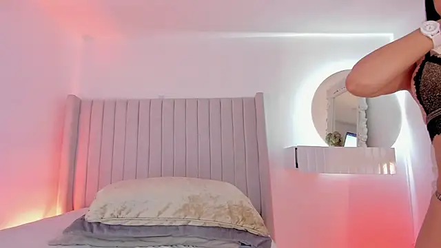 Karla Hudsson online show from 04-20-26, 12:41