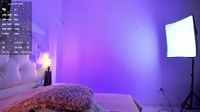 kathy bakerr online show from 11-22-25, 01:43