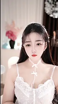 Snapshot of WenBao-Bao chatting on 02-08-26, 06:39 WenBao-Bao online show from 02-08-26, 06:39