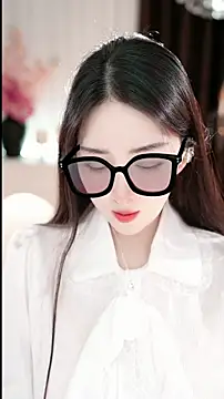 WenBao-Bao online show from 04-22-26, 01:01