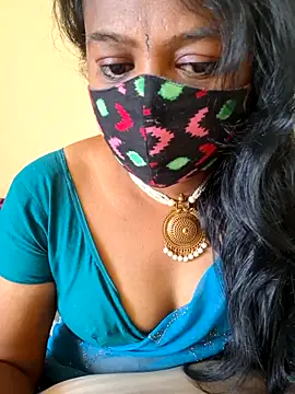Snapshot of kanikasree chatting on 05-01-26, 04:39 kanikasree online show from 05-01-26, 04:39