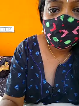 Snapshot of kanikasree chatting on 06-10-26, 05:18 kanikasree online show from 06-10-26, 05:18