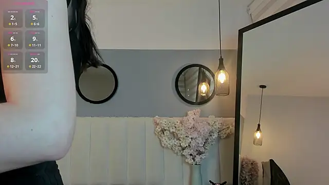 chelsea bolton  online show from 05-25-26, 12:11