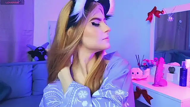 Emily  Mooree online show from 02-01-25, 04:14