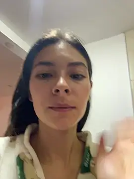 Aleska Miami online show from 04-07-26, 01:55