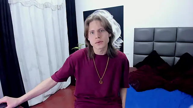 Snapshot of blondie_lover69 chatting on 01-25-25, 08:10 blondie lover69 online show from 01-25-25, 08:10