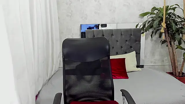 Snapshot of blondie_lover69 chatting on 09-21-25, 08:43 blondie lover69 online show from 09-21-25, 08:43