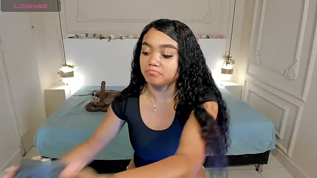 JasmineRose7 online show from 09-17-25, 01:24