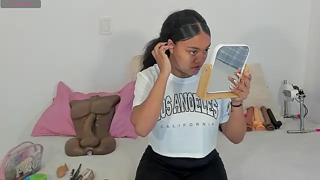 JasmineRose7 online show from 04-23-26, 11:42