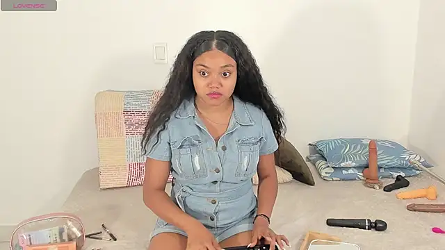 JasmineRose7 online show from 04-29-26, 11:47