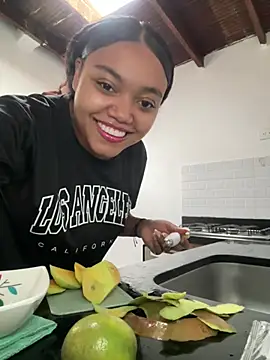 JasmineRose7 online show from 04-30-26, 11:16