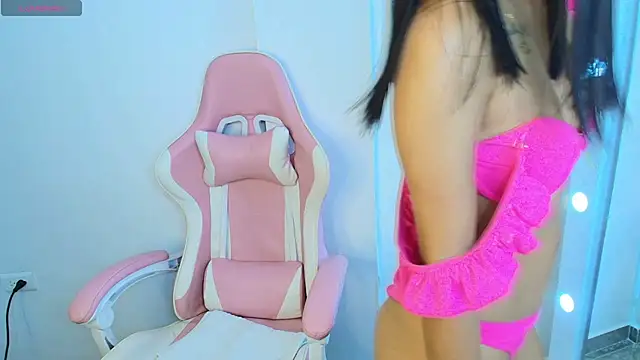 Snapshot of sweet_dania_ chatting on 03-02-25, 09:22 sweet dania  online show from 03-02-25, 09:22