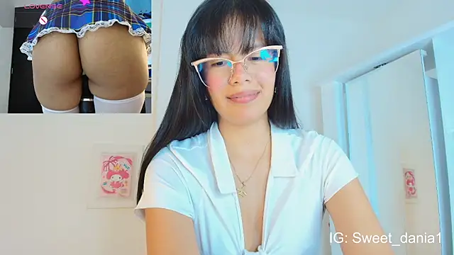 Snapshot of sweet_dania_ chatting on 03-14-25, 05:05 sweet dania  online show from 03-14-25, 05:05