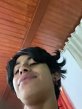 boysLittle online show from 03-22-25, 08:29