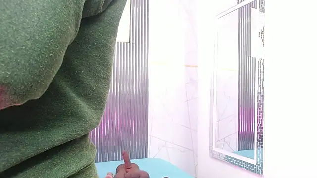 gabriela cortez online show from 04-13-26, 04:18