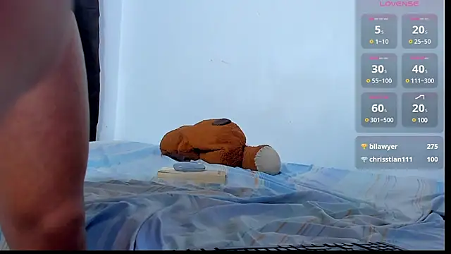 Snapshot of hall_hazel chatting on 01-17-25, 04:39 hall hazel online show from 01-17-25, 04:39