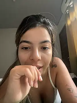 Snapshot of ninfduda chatting on 01-09-25, 08:22 ninfduda online show from 01-09-25, 08:22