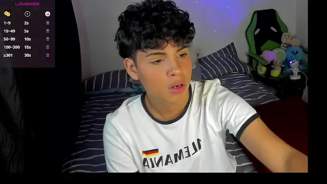 dani angels   online show from 01-30-25, 03:11