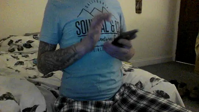 Snapshot of allnaked00 chatting on 02-16-26, 11:34 allnaked00 online show from 02-16-26, 11:34