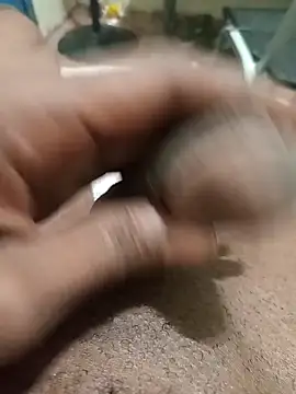 Snapshot of mario0212 chatting on 09-29-25, 04:06 mario0212 online show from 09-29-25, 04:06